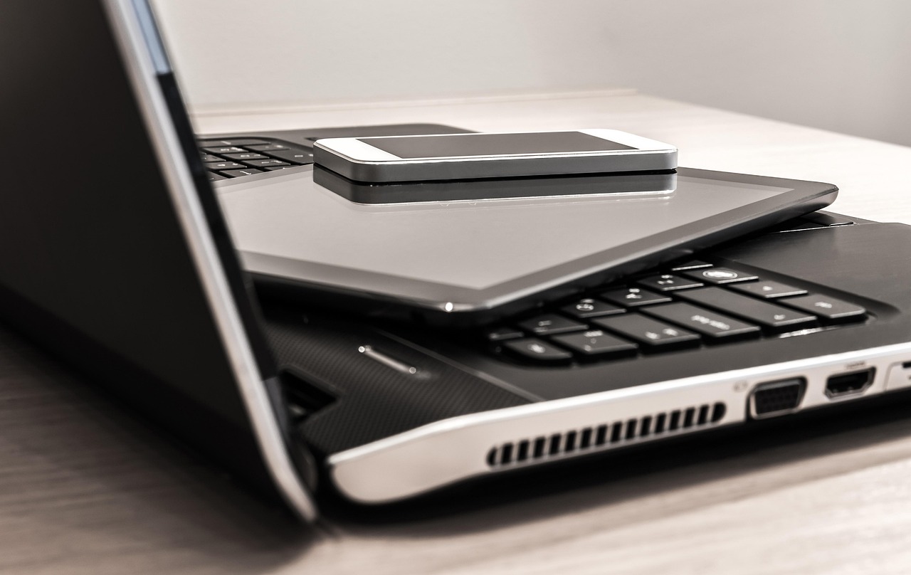 entdecken sie die neuesten tech gadgets: innovative technik, smarte geräte und praktische tools für alltag, büro und freizeit. bleiben sie auf dem neuesten stand der technik!